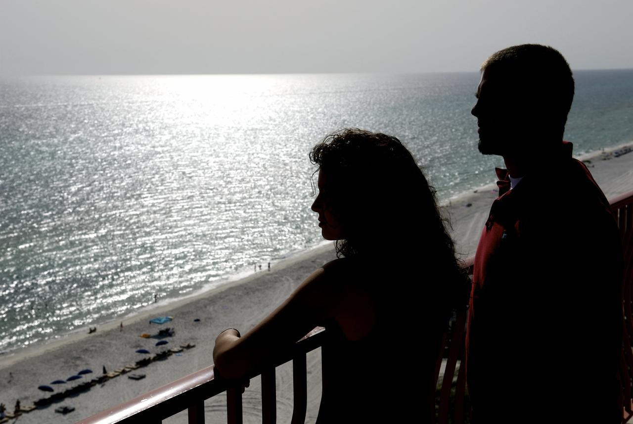 Ocean Front Apartments First Line To The Beach Tel Aviv Bagian luar foto